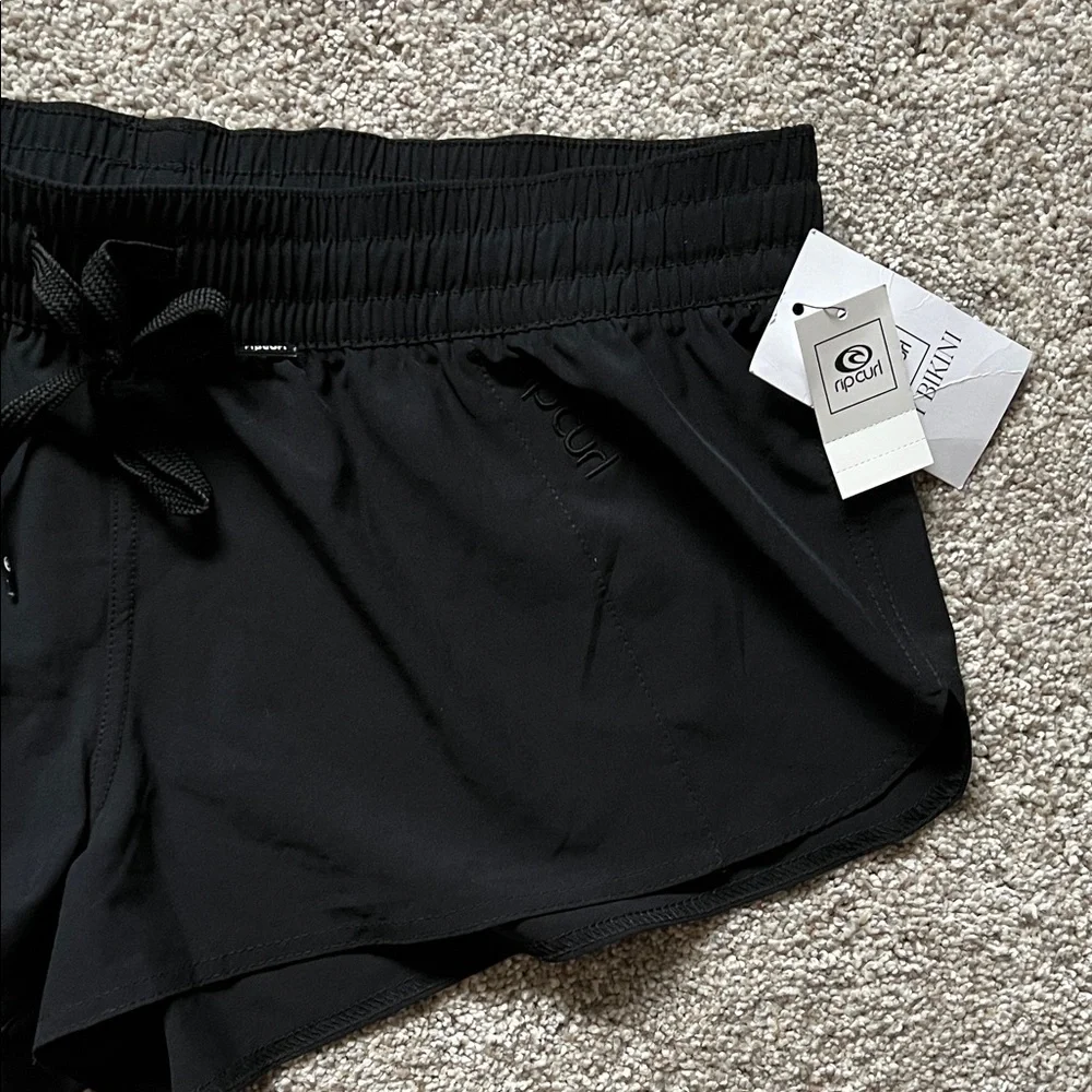 Rip Curl Women's Standard Classic Surf 2